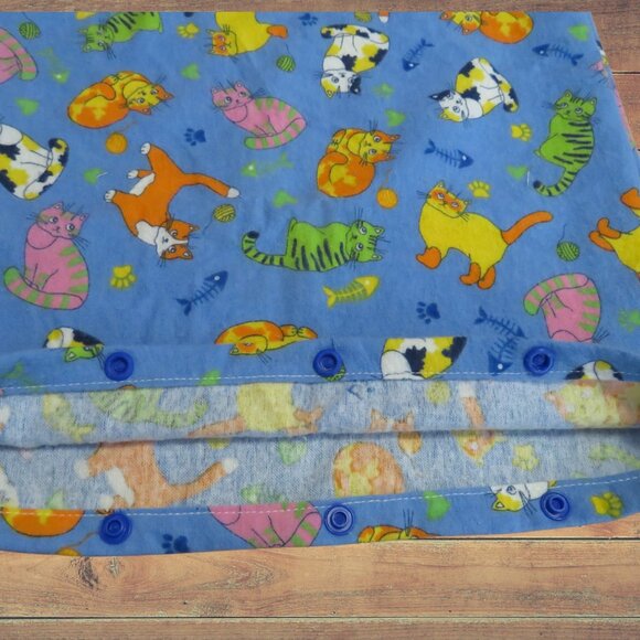 Heating Pad Cover, 12 x 15, Soft Blue Flannel with Cute Colorful Cats, 3 Snap Cl - Picture 3 of 4